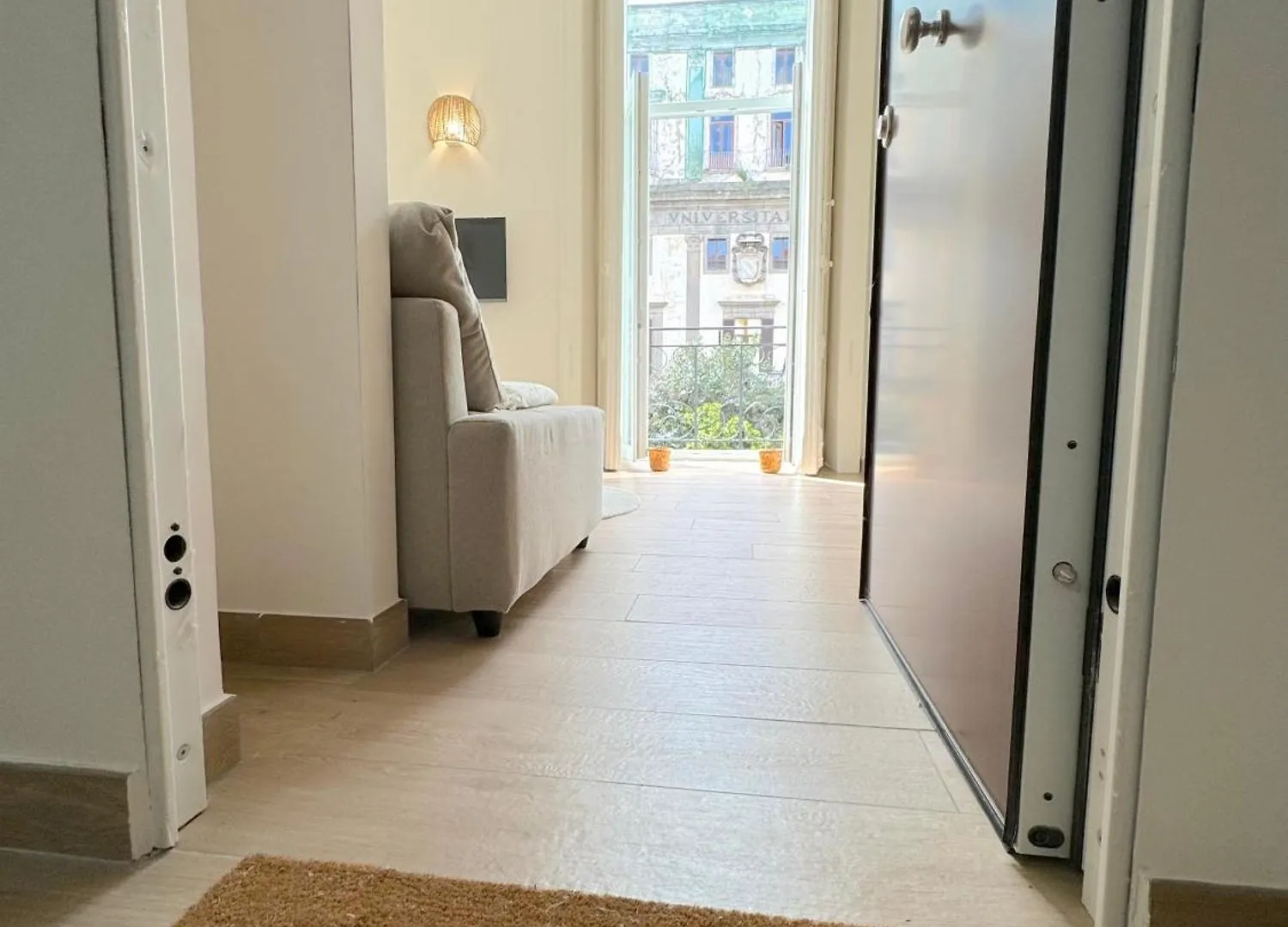 Unihome Napoli Italia